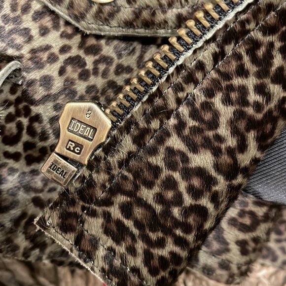 New MICHAEL MICHAEL KORS
Leopard Print Calf Hair Moto Jacket Size M - Picture 14 of 17